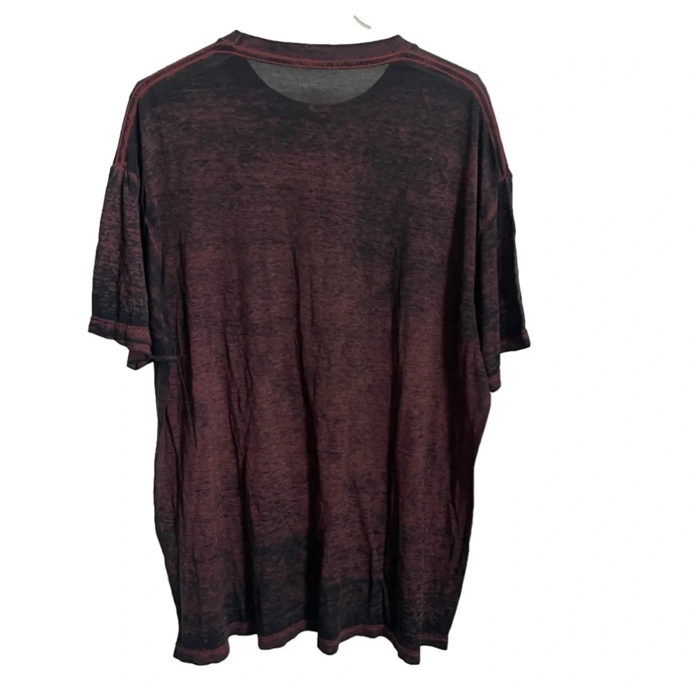 Men’s GM Chevrolet Burgundy & Black T-Shirt Size 2XL! - Picture 3 of 6